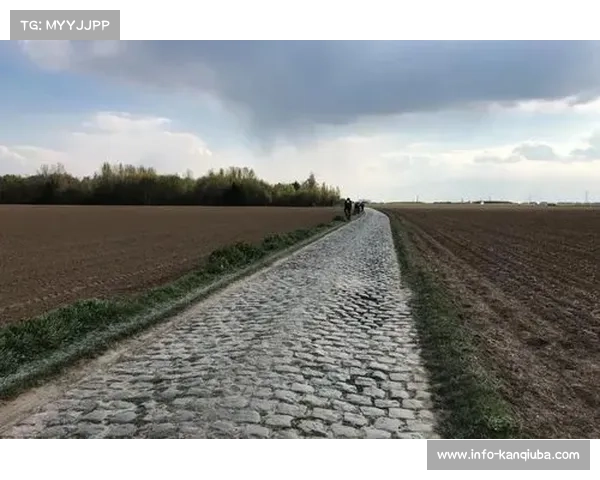 巴黎-鲁贝赛石头路难度分五星，阿伦堡森林段素有“北方地狱”之称